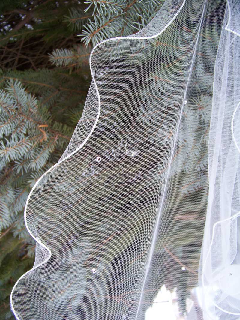 Lettuce Edge Chiffon Organza or English Net 2 Tier Elbow Length Veil