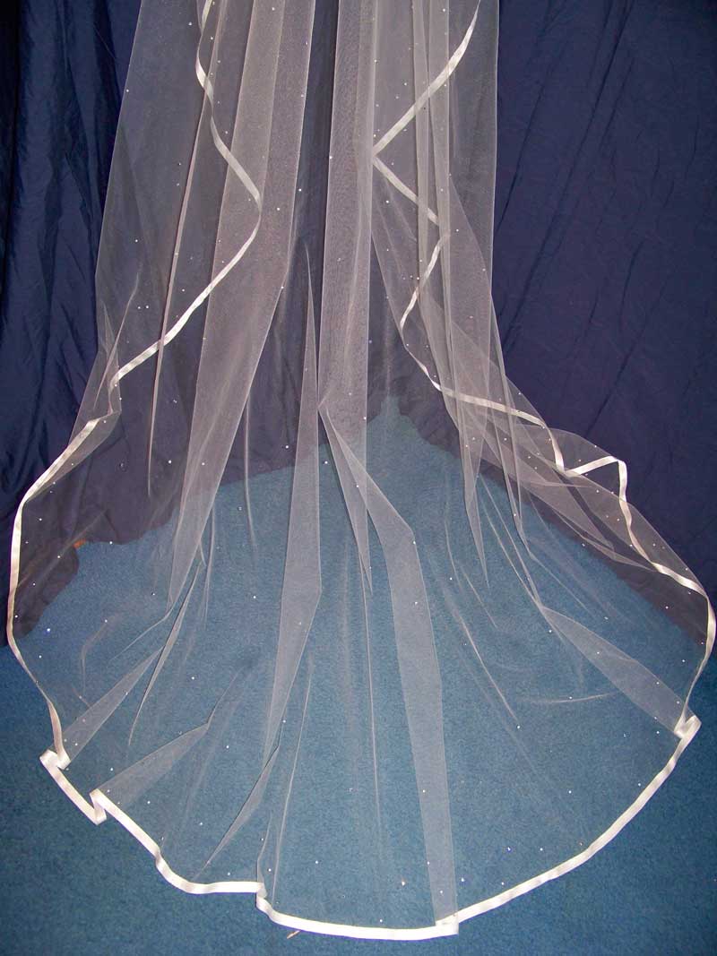 Silk Ribbon Edge Illusion 1 Tier Cathedral Veil Long Veil Satin - Veils ...